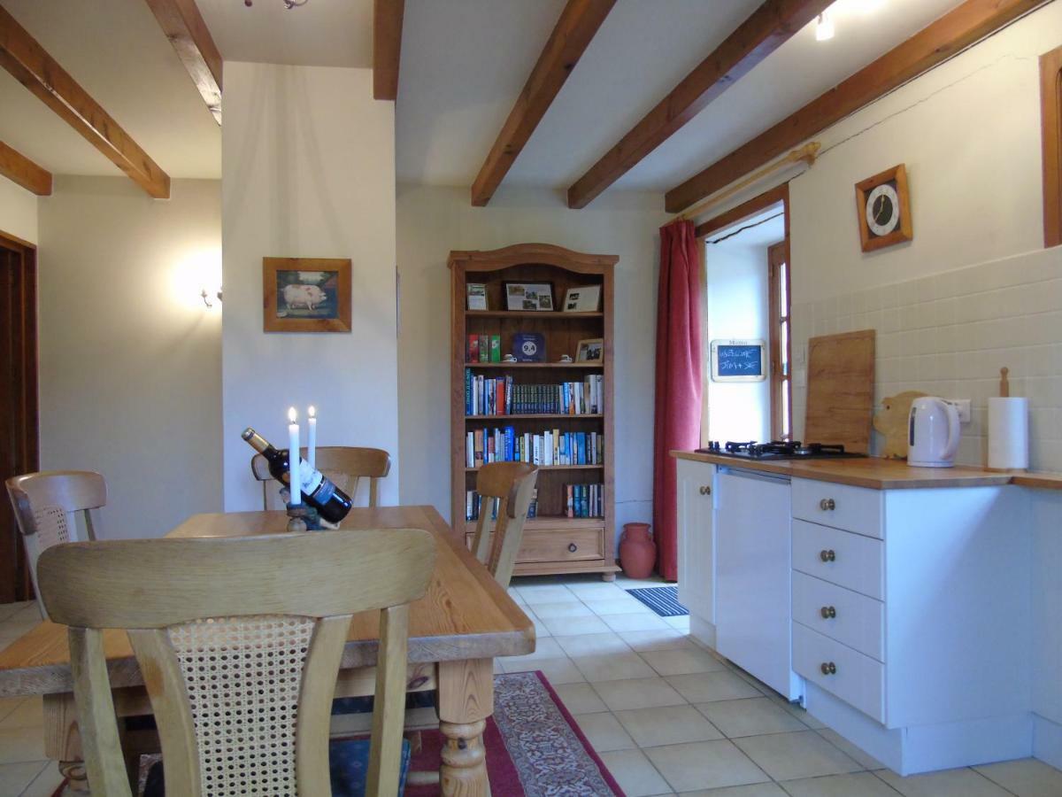 Gite Chez Marot Vila Varaignes Exterior foto
