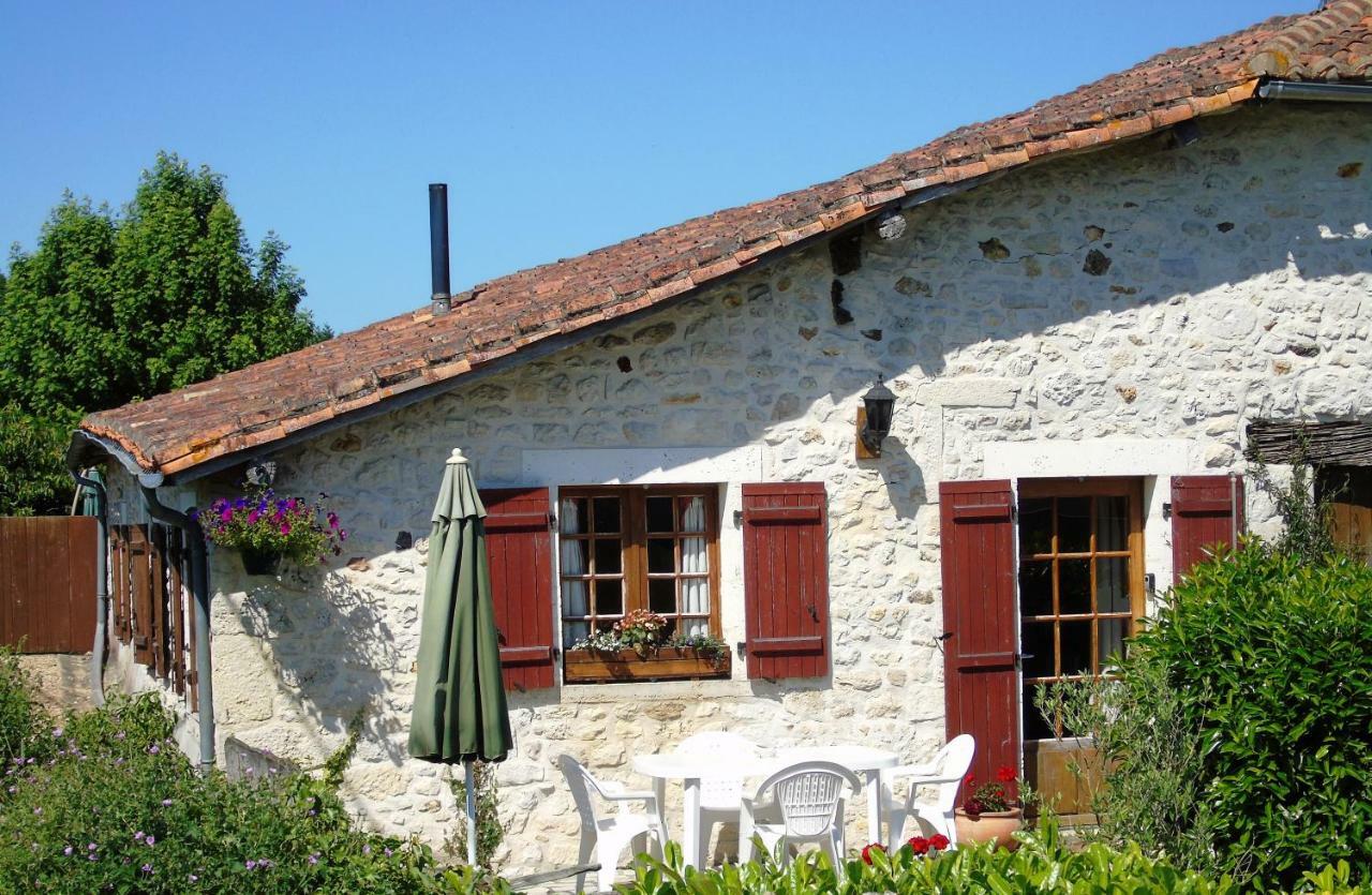 Gite Chez Marot Vila Varaignes Exterior foto